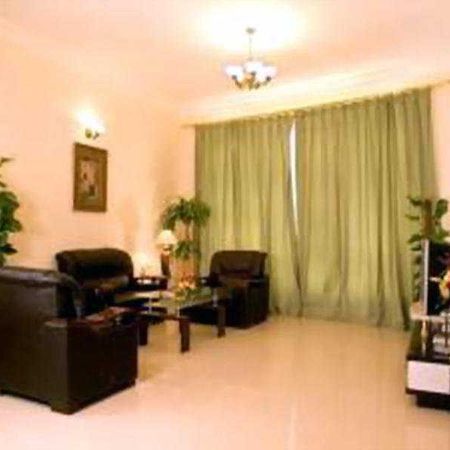 Al Khobar Plaza Apartment Manama Room photo